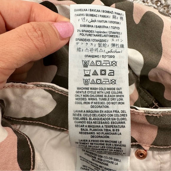 Guess Pink Green Camouflage Mini Skirt - Picture 6 of 8